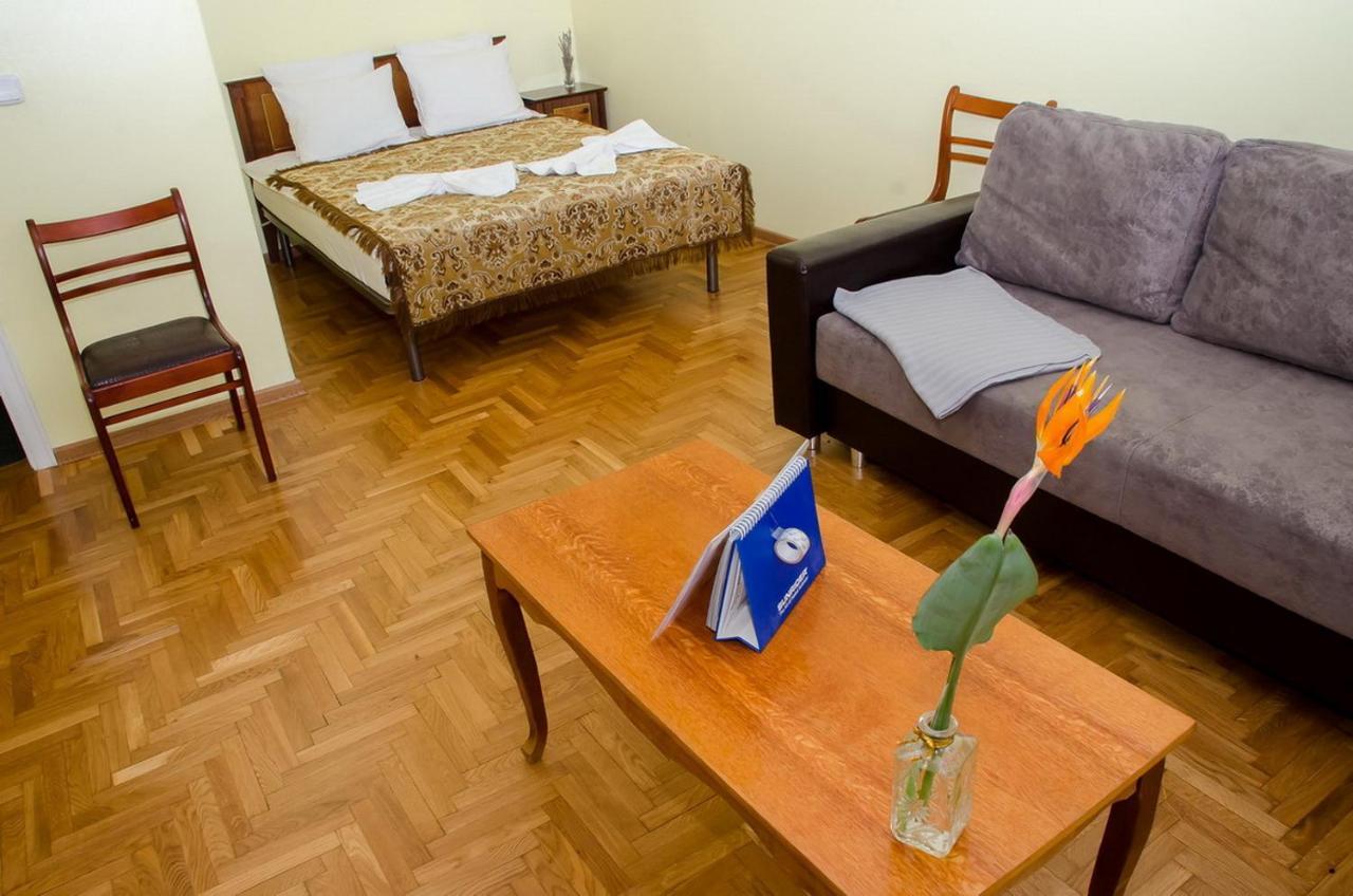 Apartament Na Adamkovskoy Brest Exterior photo